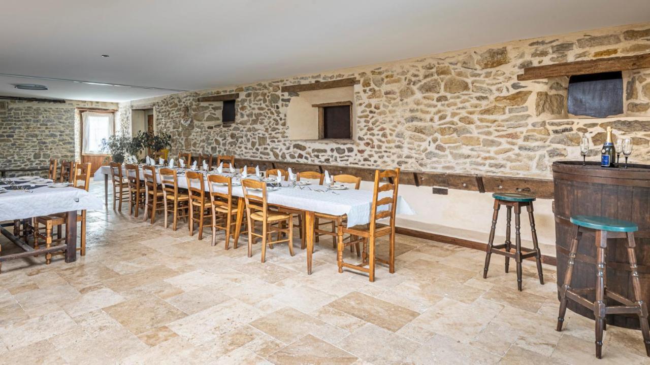לינה וארוחת בוקר Saint-Paul  La Ferme Des 3 Suissesses מראה חיצוני תמונה