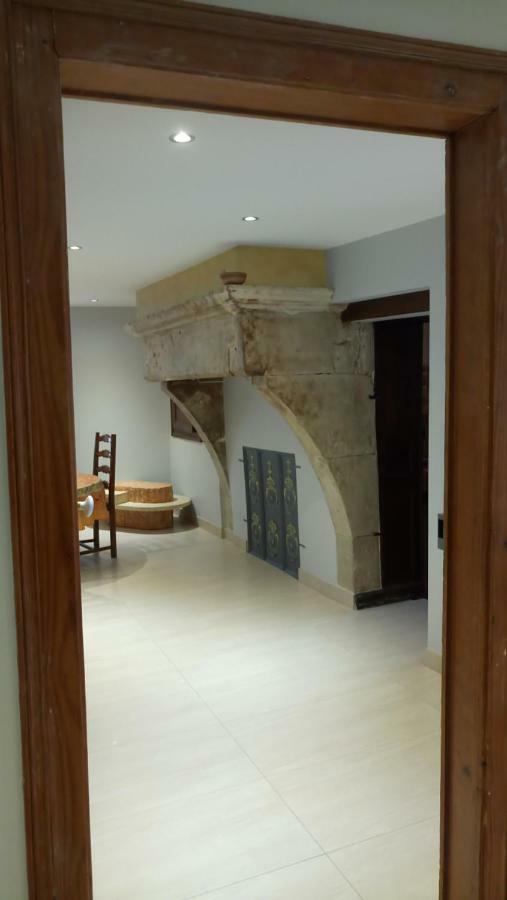 לינה וארוחת בוקר Saint-Paul  La Ferme Des 3 Suissesses מראה חיצוני תמונה